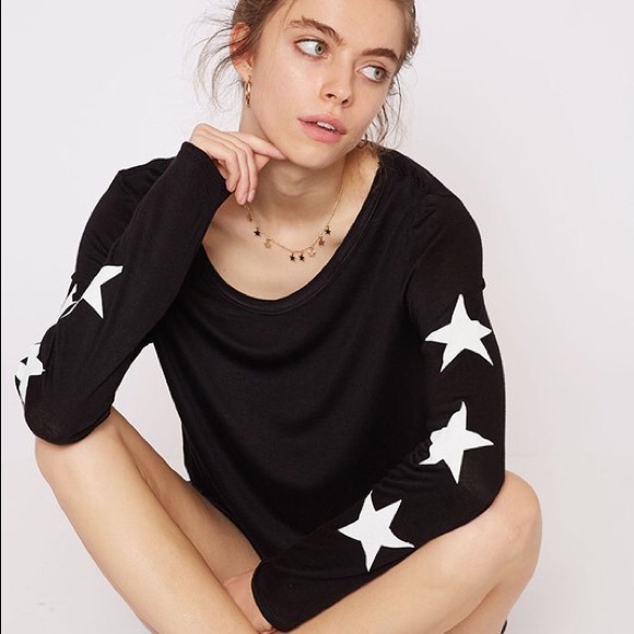 Last M New Edgy Chic Star Graphic Print Top - Picture 3 of 7